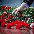 Ветераны органов безопасности Москвы и Петрозаводска торжественно возложили венки к Братской могиле